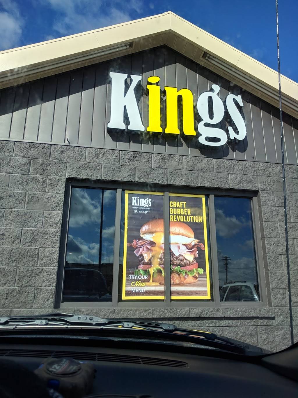 Kings Family Restaurants | restaurant | 2541 W State St, New Castle, PA 16101, USA | 7246560699 OR +1 724-656-0699