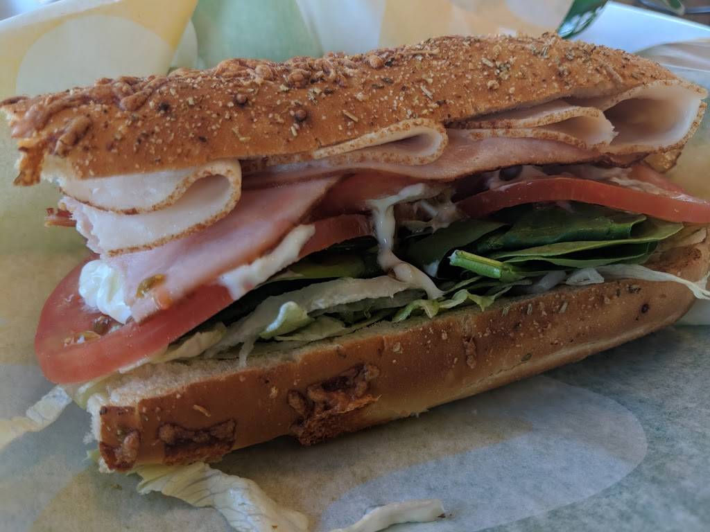 Subway Restaurants | restaurant | 900 N. Austin Avenue Suite 602 Republic Square Shopping Ctr, Georgetown, TX 78626, USA | 5128697827 OR +1 512-869-7827