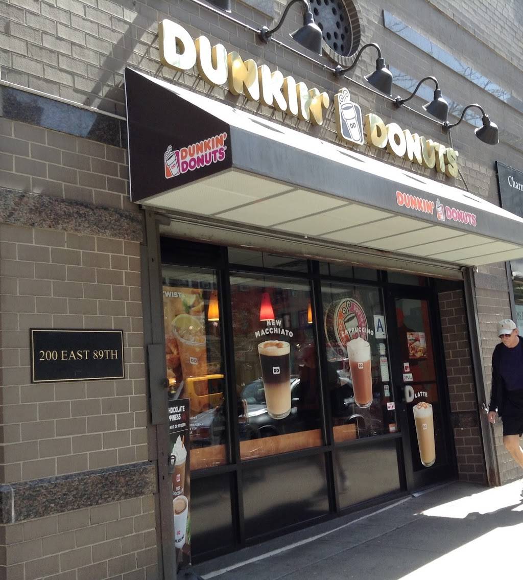 Dunkin | bakery | 200 E 89th St, New York, NY 10128, USA | 2127222800 OR +1 212-722-2800