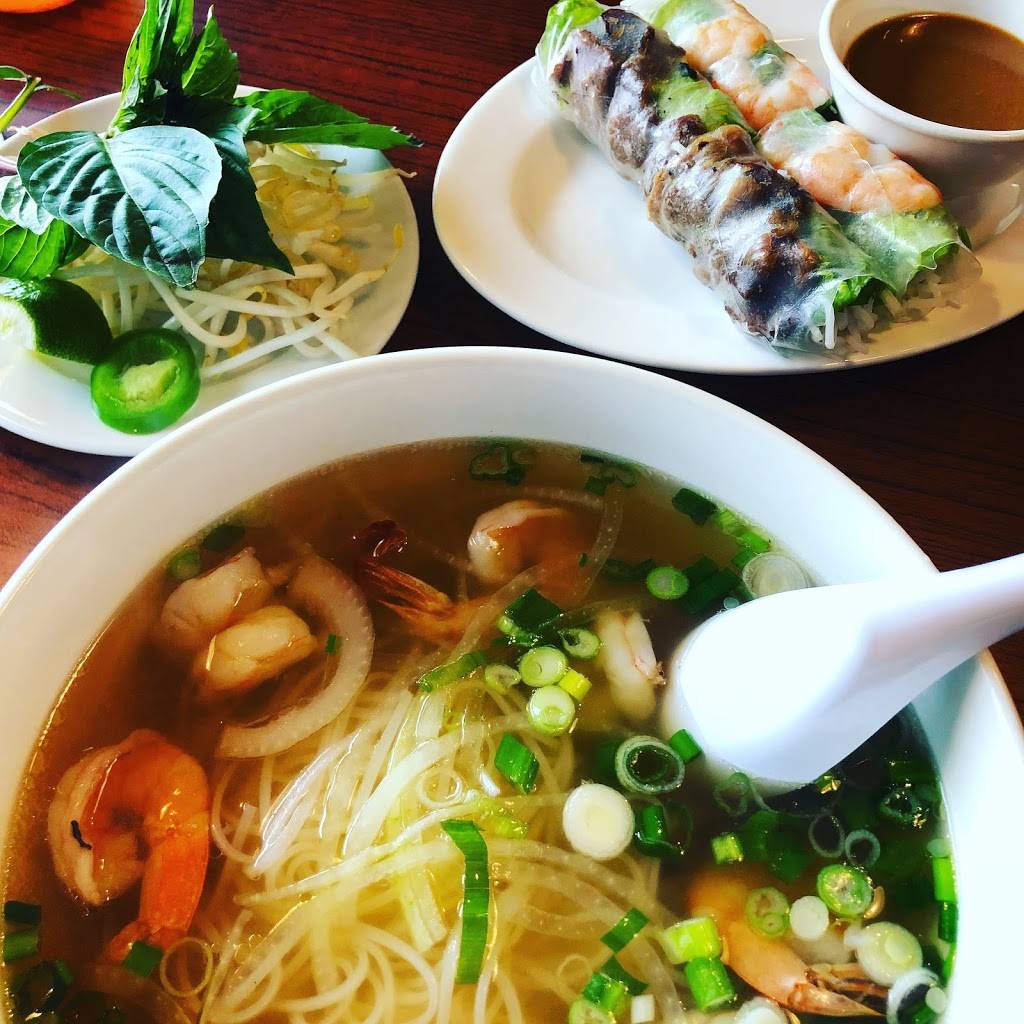 Pho Tiger | restaurant | 11945 SW Pacific Hwy #242, Tigard, OR 97223, USA | 5037466700 OR +1 503-746-6700