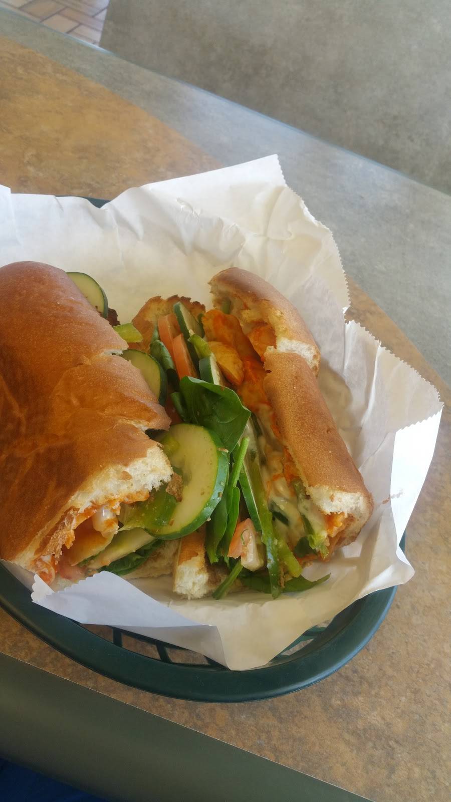 Subway | meal takeaway | 2929 State Fair Park Dr, Lincoln, NE 68504, USA | 4024644300 OR +1 402-464-4300