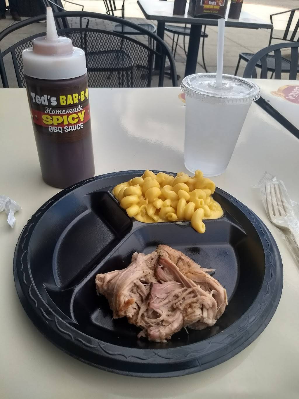 Ted's Bar-B-Q - Restaurant | 6125 University Dr NW, Huntsville, AL ...