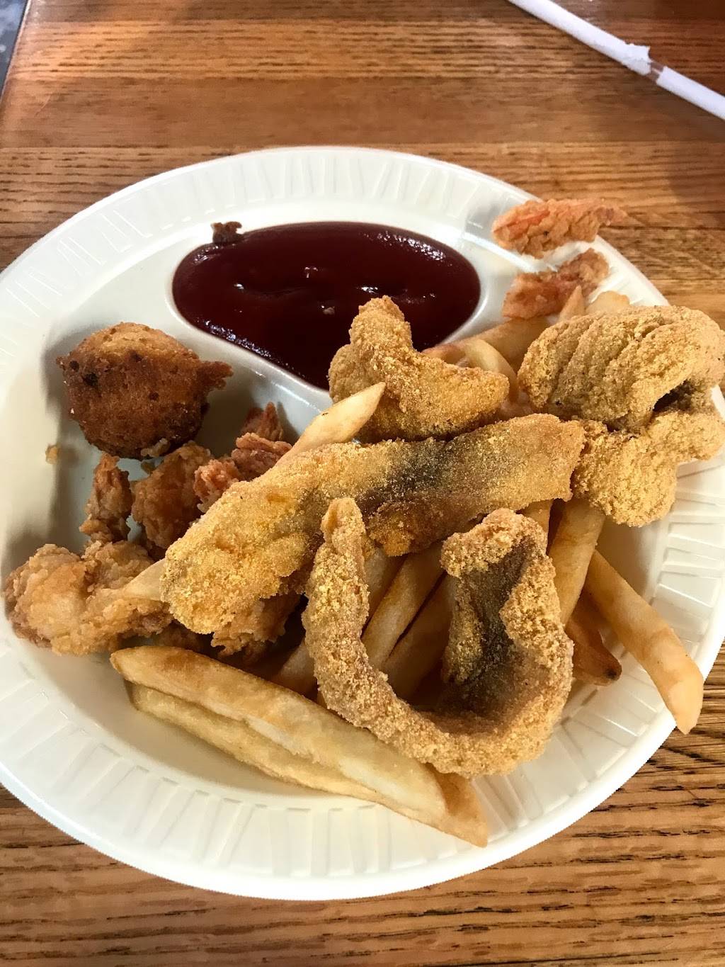 Dairy Mart | restaurant | 303 TX-147, Broaddus, TX 75929, USA | 9368721000 OR +1 936-872-1000
