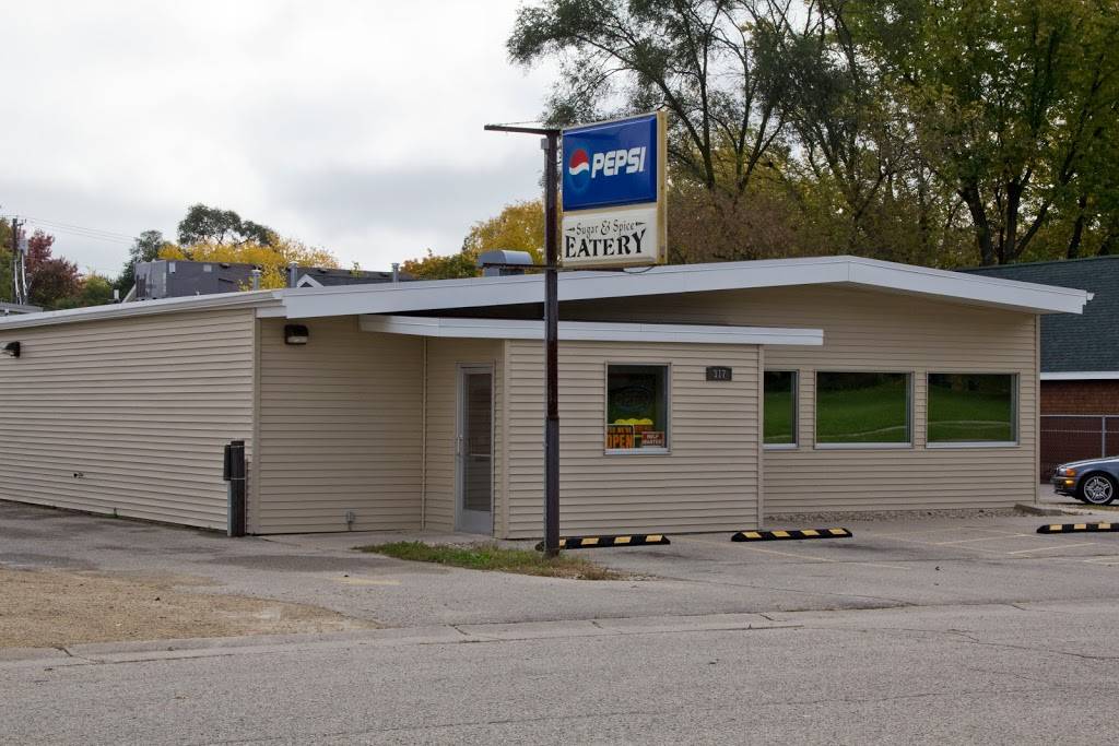 Sugar and Spice Eatery & Deli | bakery | 317 Nora St, Stoughton, WI 53589, USA | 6088739299 OR +1 608-873-9299