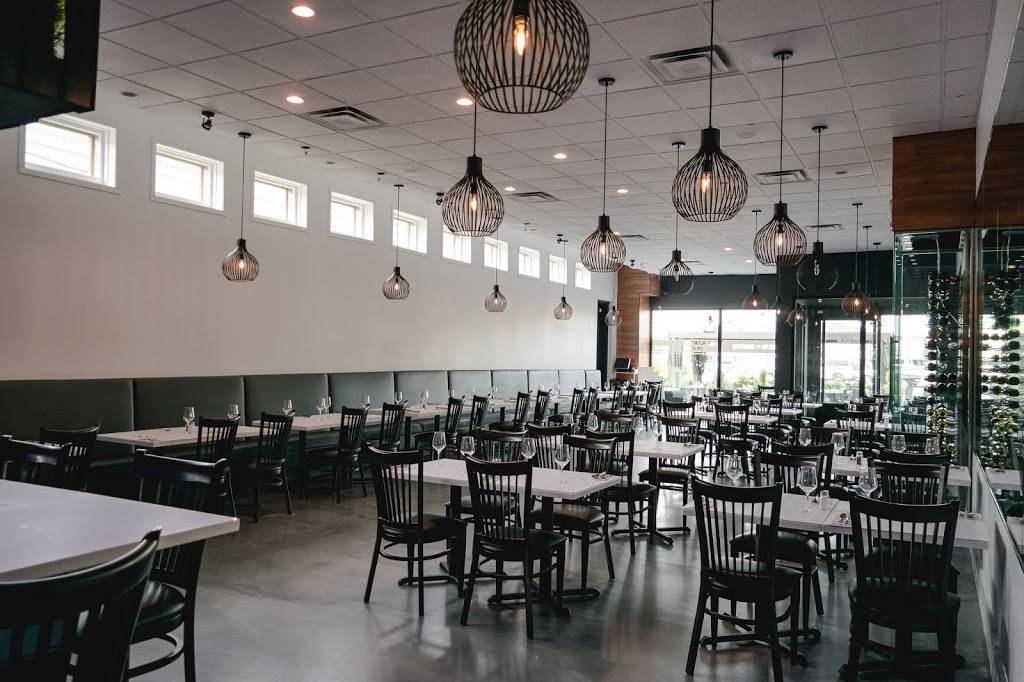 Bistro MM Station Culinaire | restaurant | 771 Boulevard Curé-Labelle, Blainville, QC J7C 2K4, Canada | 5794777777 OR +1 579-477-7777
