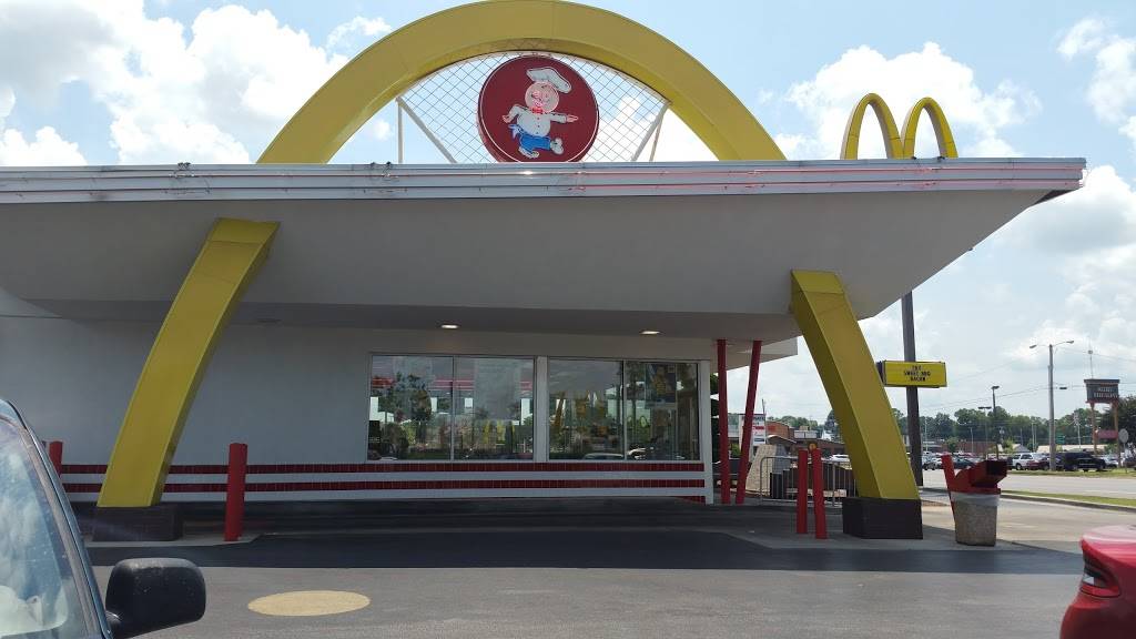 McDonalds | cafe | 1503 Woodward Ave, Muscle Shoals, AL 35661, USA | 2563812211 OR +1 256-381-2211