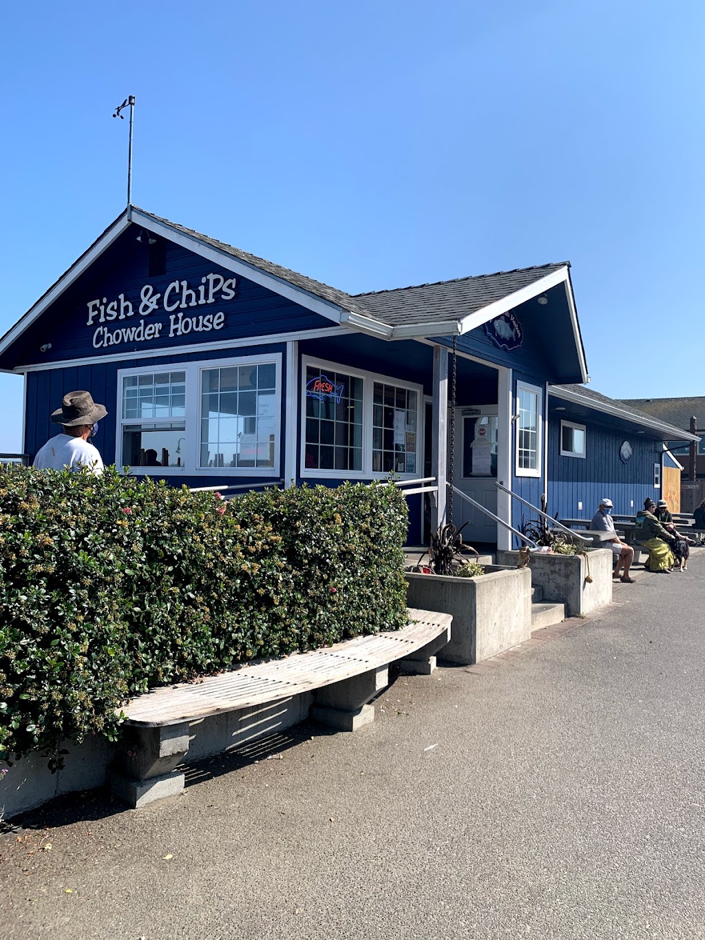 Fish & Chips Chowder House | restaurant | 675-635 Oregon Coast Hwy, Bandon, OR 97411, USA