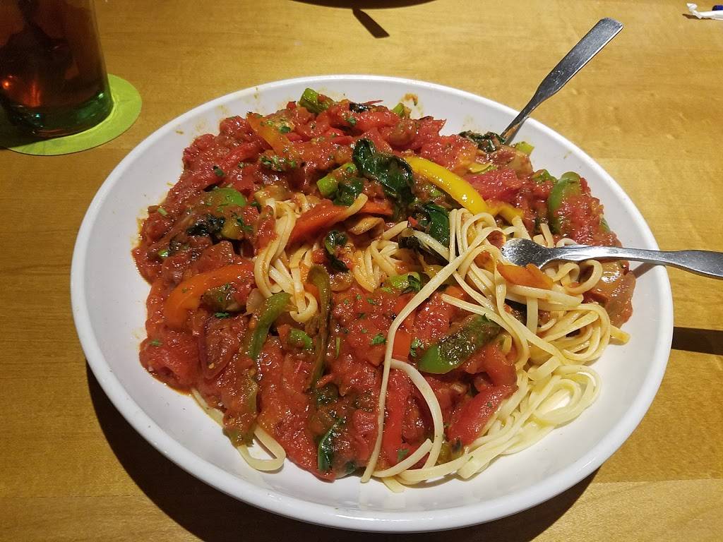 Olive Garden Italian Restaurant | meal takeaway | 14175 W Colfax Ave, Lakewood, CO 80401, USA | 3032770535 OR +1 303-277-0535