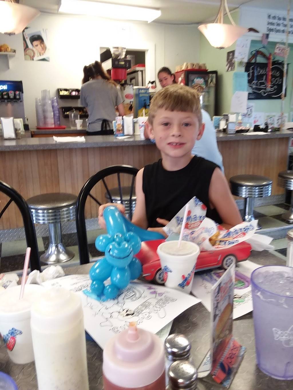 Boomarang Diner Restaurant 201 N Main St, McAlester, OK 74501, USA