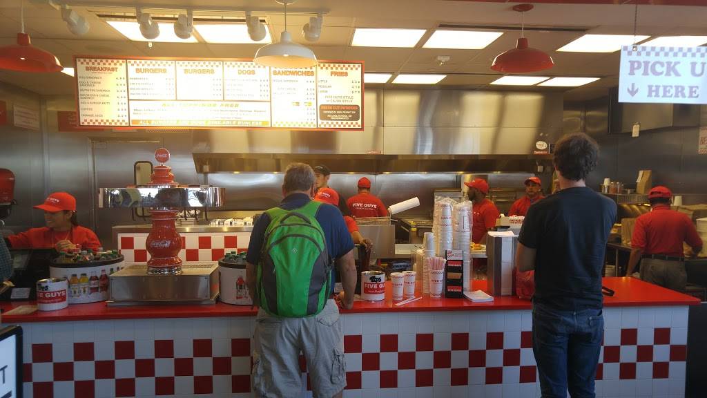 Five Guys - Meal takeaway | 2401 S Smith Blvd, Arlington, VA 22202, USA