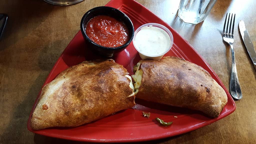 Roccos Italian Kitchen | restaurant | 250 US-60 E, Republic, MO 65738, USA | 4177325311 OR +1 417-732-5311