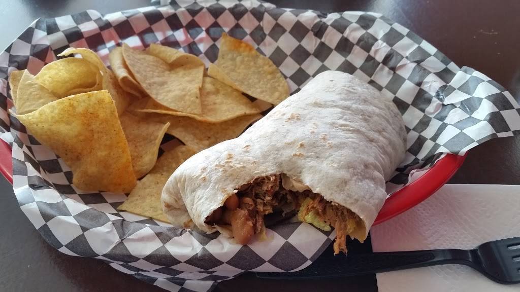 Mojos Texmex Smokehouse | restaurant | 545 SW Wilshire Blvd, Burleson, TX 76028, USA | 8174474646 OR +1 817-447-4646