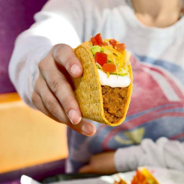 Taco Bell | meal takeaway | 601 High St, Mt Holly, NJ 08060, USA | 6092612616 OR +1 609-261-2616