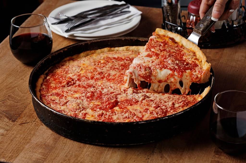 Lou Malnatis Pizzeria | meal delivery | 2848 US-34, Oswego, IL 60543, USA | 6306082567 OR +1 630-608-2567