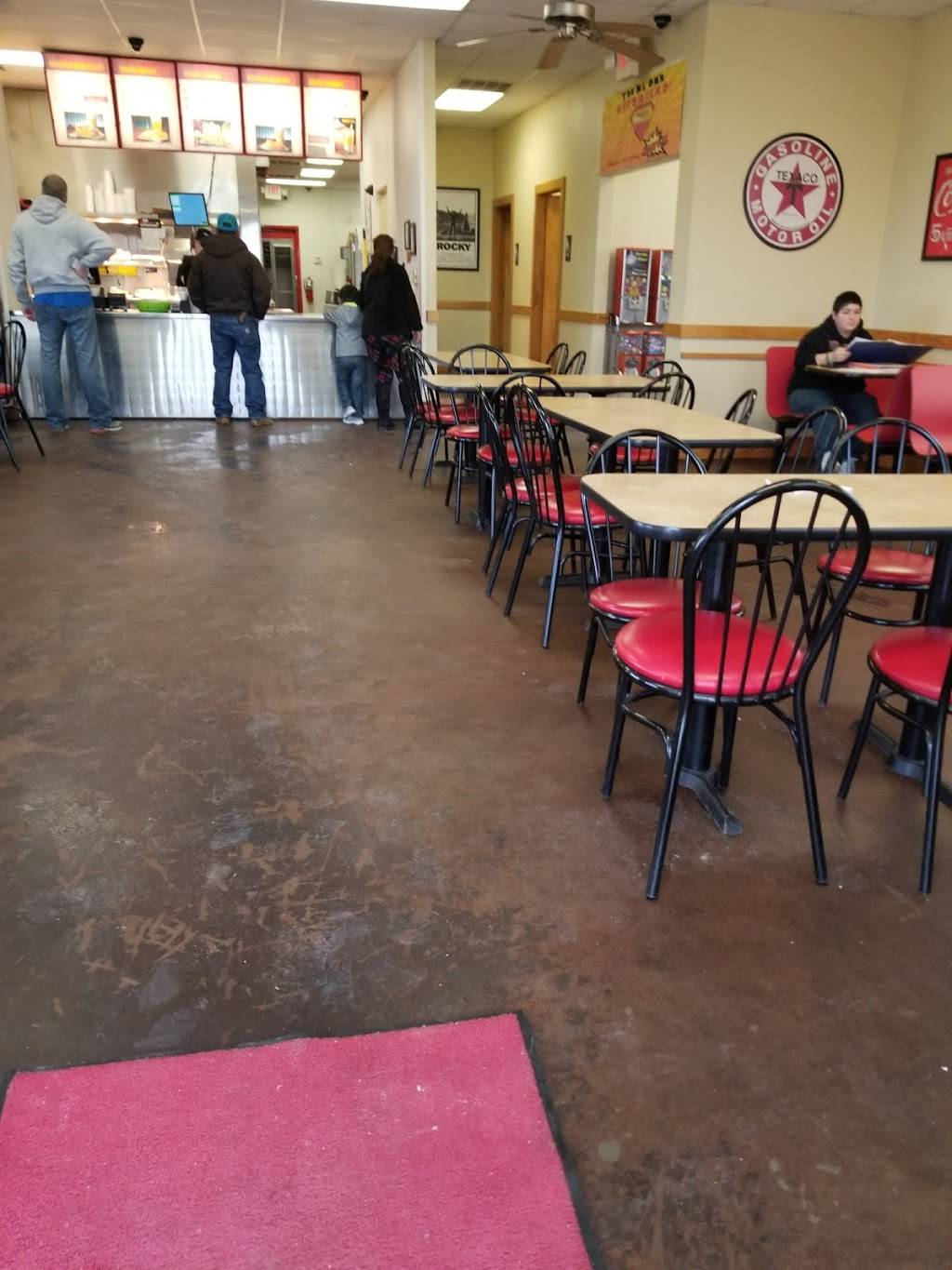 Chicken Express | restaurant | 301 Coke St, Hillsboro, TX 76645, USA | 2545828400 OR +1 254-582-8400