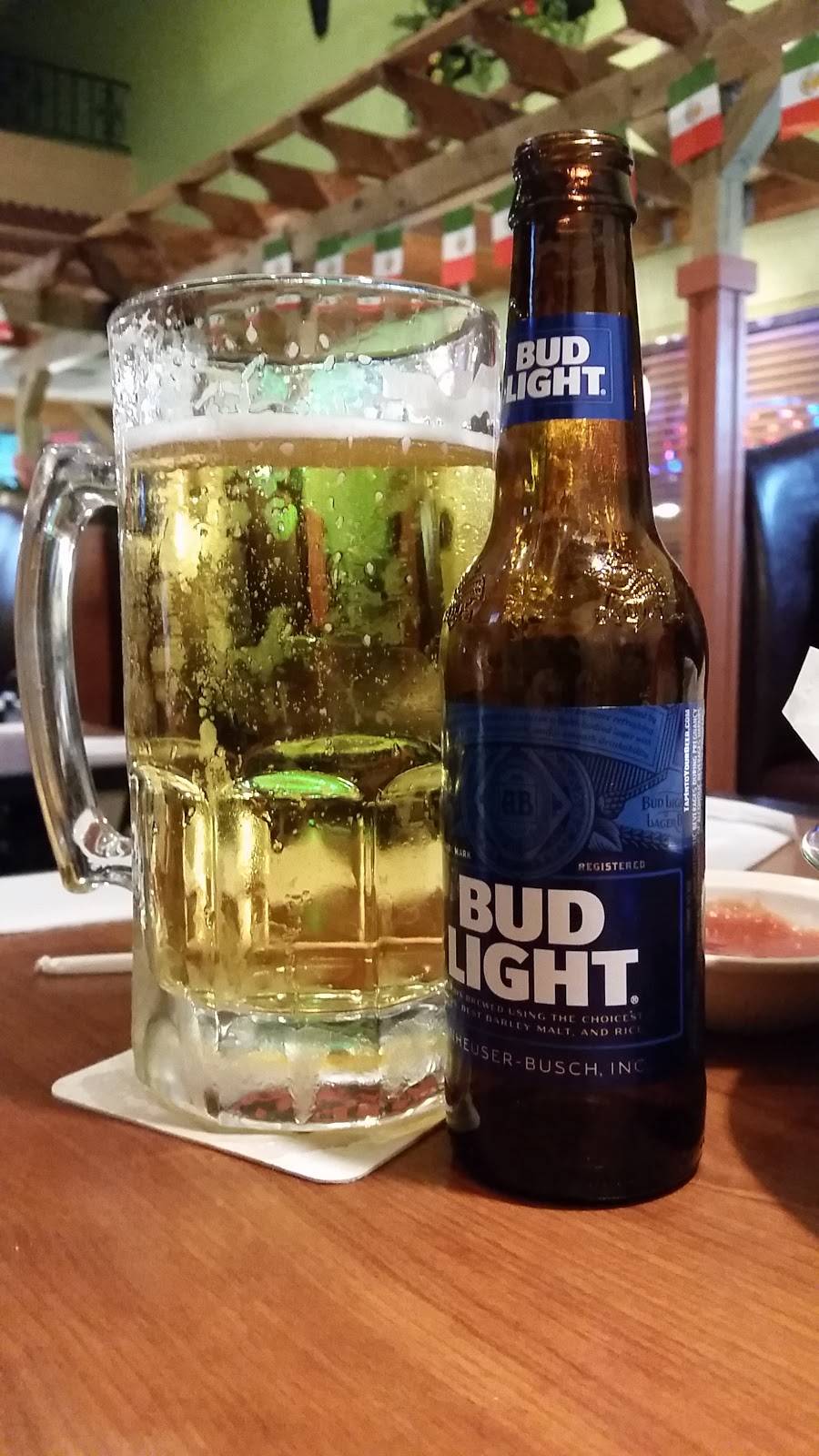 Tequilas Mexican Restaurant | restaurant | 209 W Commercial Dr, Carterville, IL 62918, USA | 6189858612 OR +1 618-985-8612
