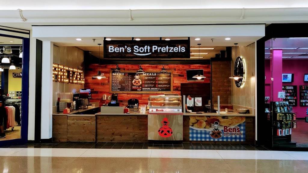 Ben's Soft Pretzels 203 Yorktown, 116B, Lombard, IL 60148, USA