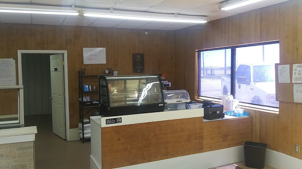 Pinky's Cafeteria 2570 Q Ave, Herington, KS 67449, USA