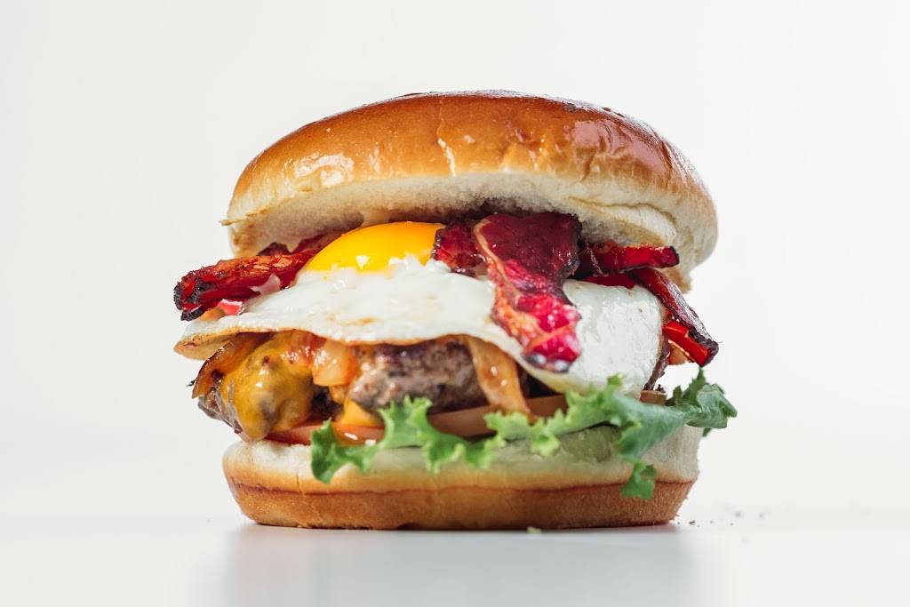 Ozzys Burgers Vaughan | restaurant | 3175 Rutherford Rd Unit 32, Concord, ON L4K 5Y6, Canada | 9055977983 OR +1 905-597-7983