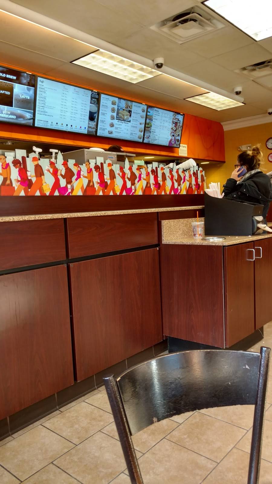 Dunkin | bakery | 50 E Central St, Natick, MA 01760, USA | 5086470161 OR +1 508-647-0161