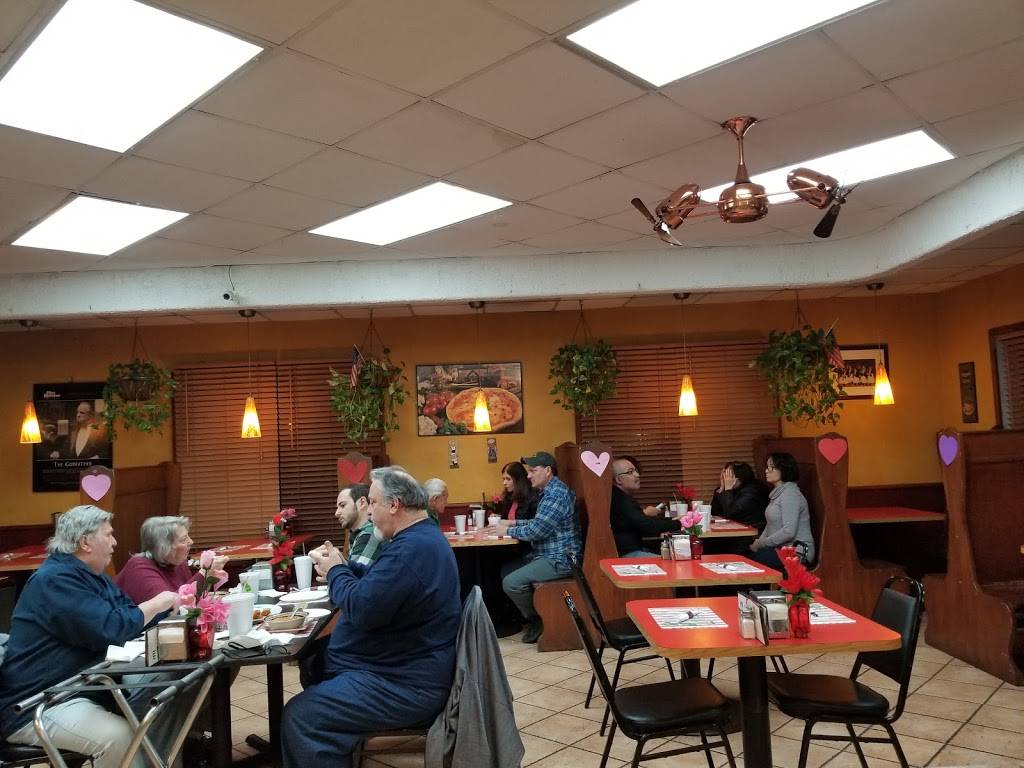 Amatos Pizzeria & Ristorante | restaurant | 1300 US-130, Burlington, NJ 08016, USA | 6093879698 OR +1 609-387-9698
