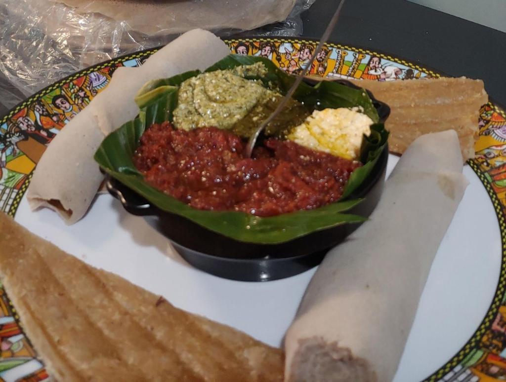 Caravan Cafe House | cafe | 512 S Van Dorn St Unit D, Alexandria, VA 22304, USA | 7035660843 OR +1 703-566-0843