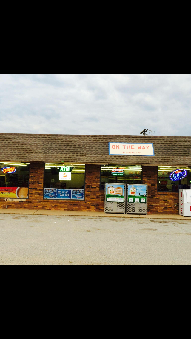 On The Way #2 | restaurant | 822 AR-74, Wesley, AR 72773, USA | 4794562930 OR +1 479-456-2930