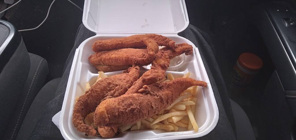 Frosto Drive Inn | restaurant | 228 N Ave G, Crowley, LA 70526, USA | 3377830917 OR +1 337-783-0917