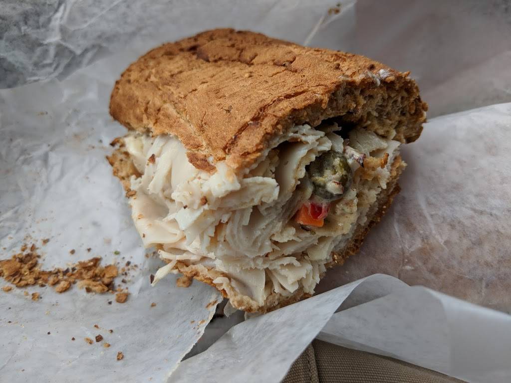 Potbelly Sandwich Shop | restaurant | 3833 Lexington Ave N Ste 101, Arden Hills, MN 55126, USA | 6122525055 OR +1 612-252-5055