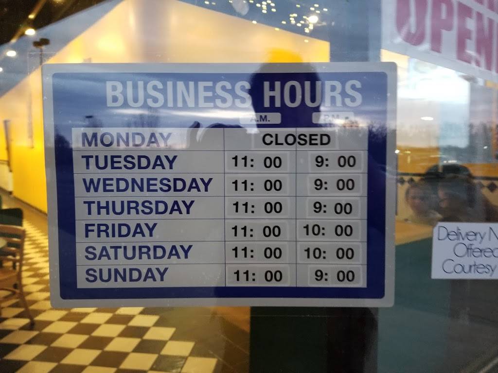 Happy Wok | restaurant | 459 Town Ctr St, Mooresville, IN 46158, United States | 3178319598 OR +1 317-831-9598