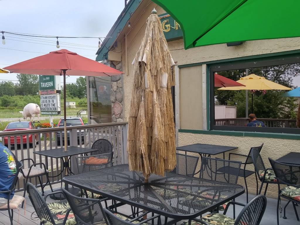Welschs Big Ten Tavern | restaurant | 4703 US-10, Arden Hills, MN 55112, USA | 6516337253 OR +1 651-633-7253