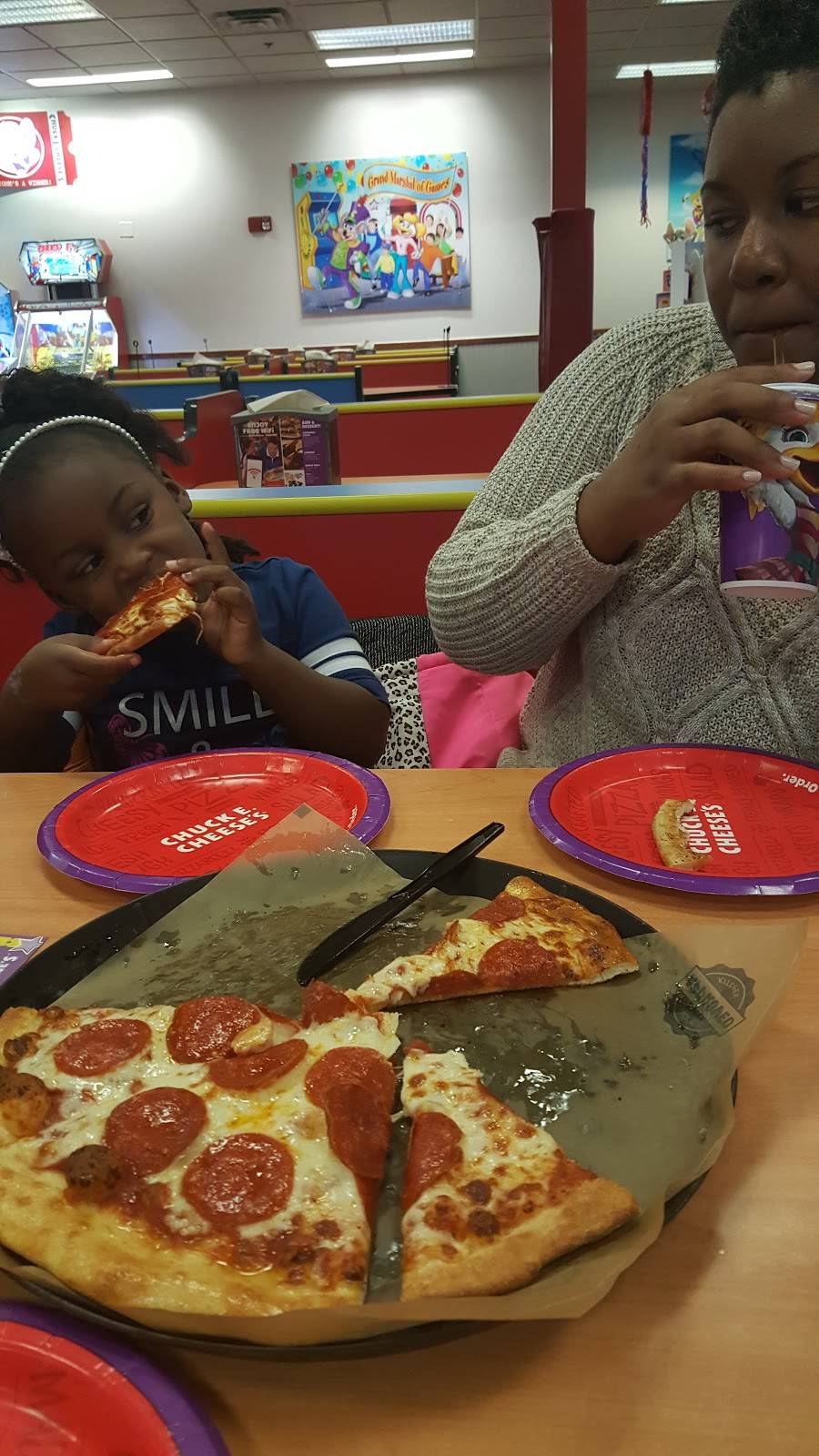 Chuck E. Cheese's - Restaurant | 1275 N Dupont Hwy, Dover, DE 19901, USA