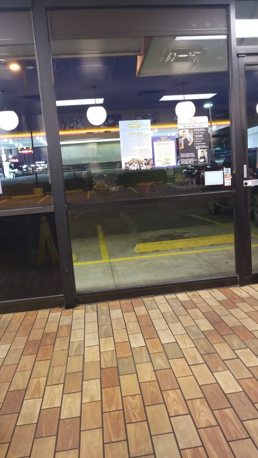 Waffle House | meal takeaway | 2597 Cobbs Ford Rd, Prattville, AL 36066, USA | 3342857903 OR +1 334-285-7903