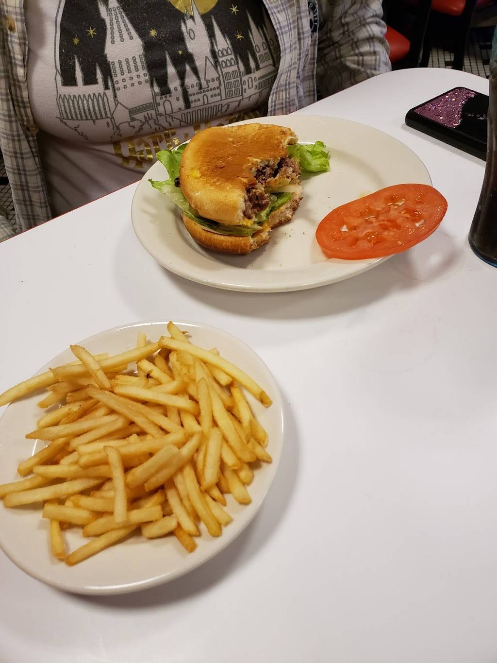 Steak n Shake | restaurant | 2205 E Grapevine Mills Cir, Grapevine, TX 76051, USA | 9727242260 OR +1 972-724-2260