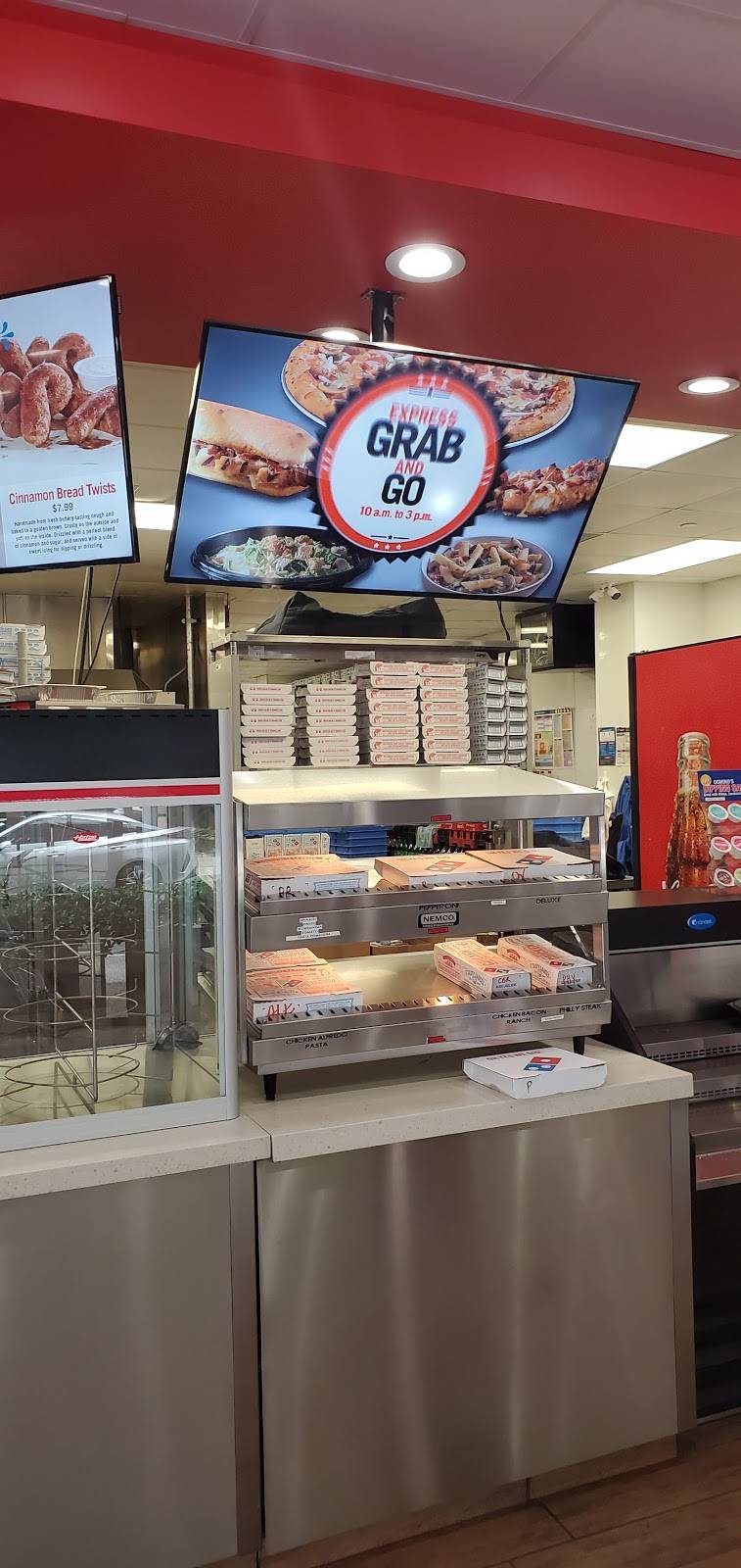 Dominos Pizza | meal delivery | 841 Bishop St #142, Honolulu, HI 96813, USA | 8084272222 OR +1 808-427-2222