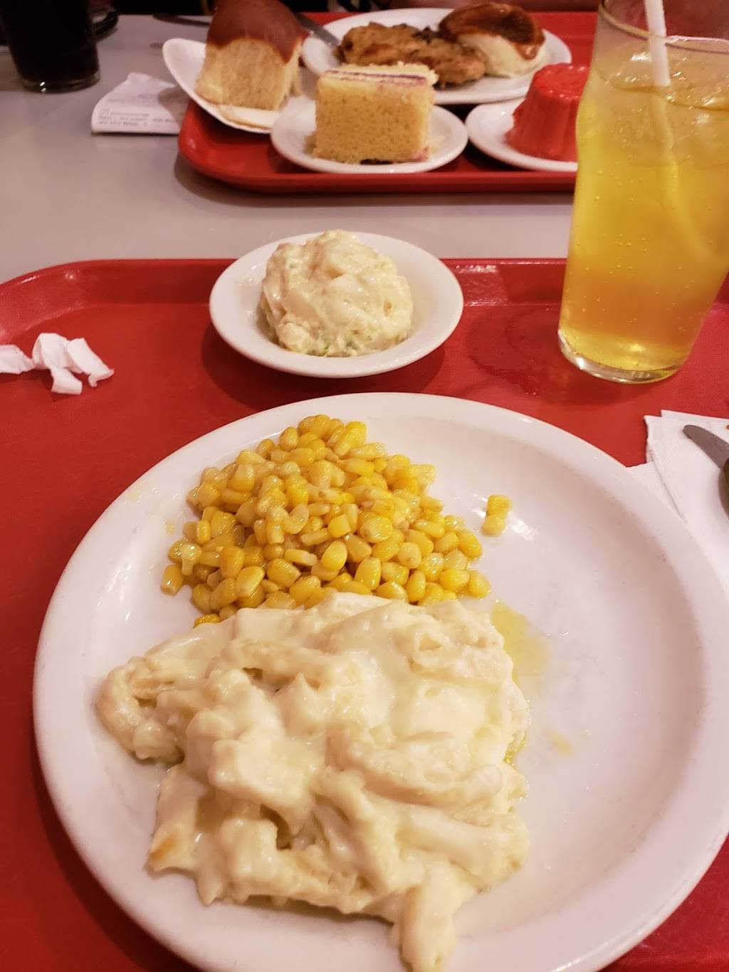 Mehlmans Cafeteria | meal takeaway | 51800 National Rd E, St Clairsville, OH 43950, USA | 7406951000 OR +1 740-695-1000
