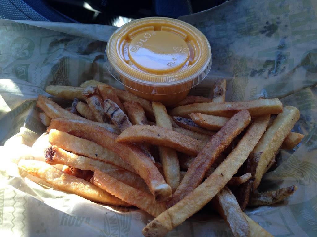 Wingstop | restaurant | 3214 20th Ave a, Valley, AL 36854, USA | 3347689464 OR +1 334-768-9464