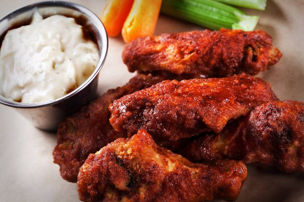 Scottys Brewhouse | restaurant | 3905 E 96th St, Indianapolis, IN 46240, USA | 3175740101 OR +1 317-574-0101