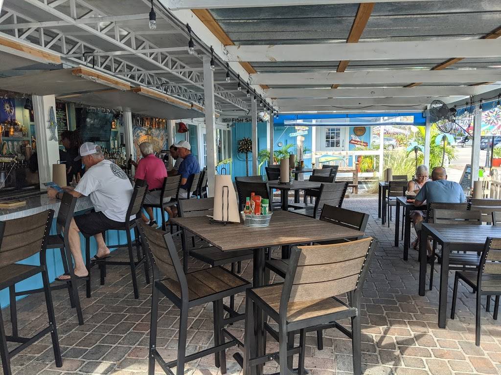 Bar Fly Fish shack bar & grill | 1026 Nebraska Ave, Palm Harbor, FL ...