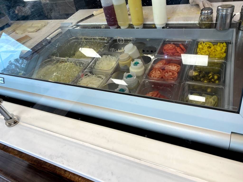 baldinos Giant Jersey Subs | restaurant | 3328 Wrightsboro Rd, Augusta, GA 30909, USA | 7067389796 OR +1 706-738-9796
