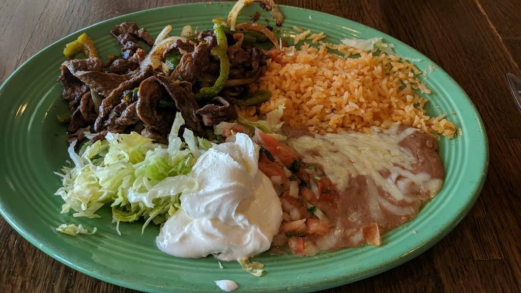 https://cdn.usarestaurants.info/assets/uploads/4442812693cbc03d35678288afedafae_-united-states-missouri-st-charles-county-frontier-township-saint-charles-el-rancho-nuevo-mexican-restaurant-636-757-3450htm.jpg