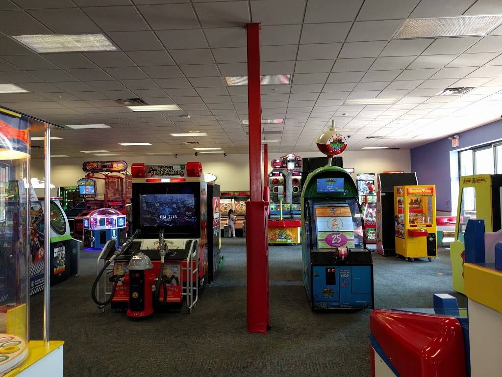 Chuck E. Cheese's - Restaurant | 1470 Fitzgerald Dr, Pinole, CA 94564, USA