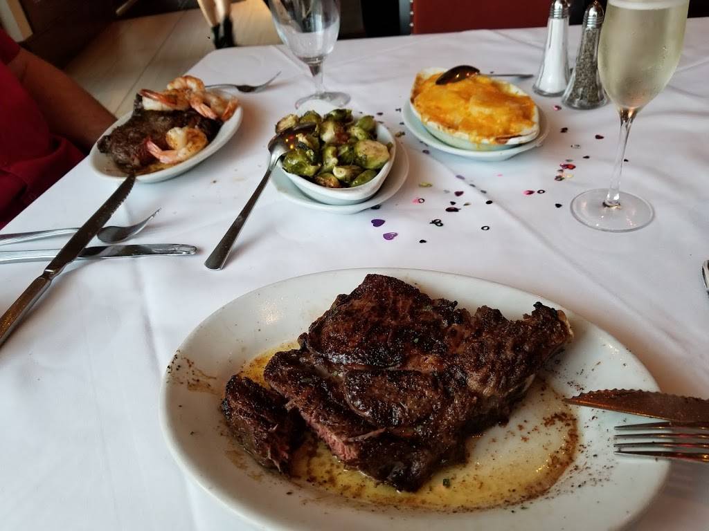 Ruth's Chris Steak House | 106 Crown Park Ave, Gaithersburg, MD 20878, USA