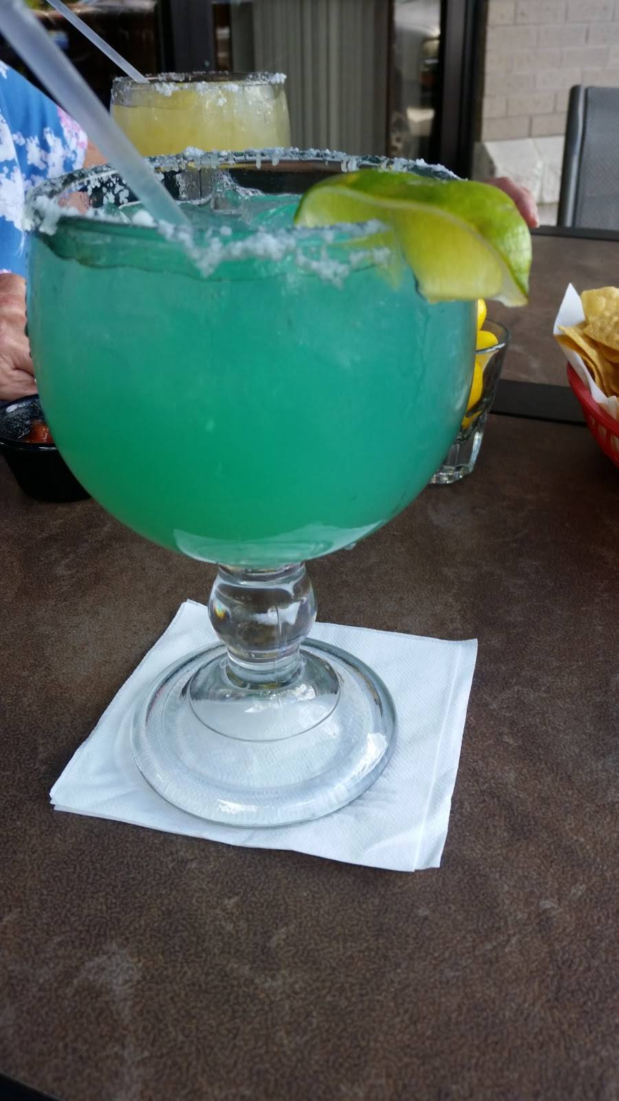 La Costa Mexican Restaurant | restaurant | 8024 Market St #1, Wilmington, NC 28411, USA | 9106868210 OR +1 910-686-8210