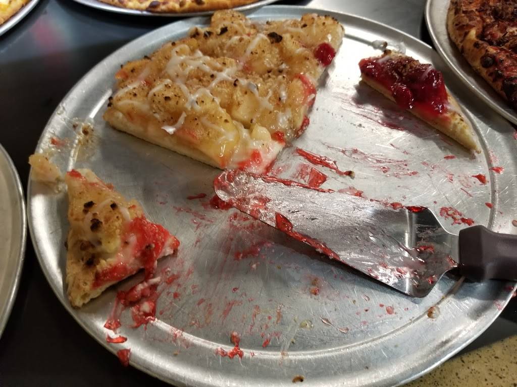Clubhouse Pizza Continental | restaurant | 219 N Main St, Continental, OH 45831, USA | 4195964700 OR +1 419-596-4700