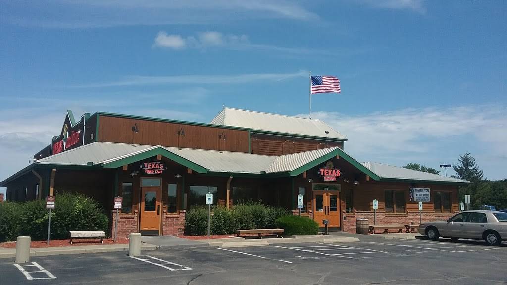 Texas Roadhouse | restaurant | 3201 Deerfield Dr, Janesville, WI 53546, USA | 6087579700 OR +1 608-757-9700