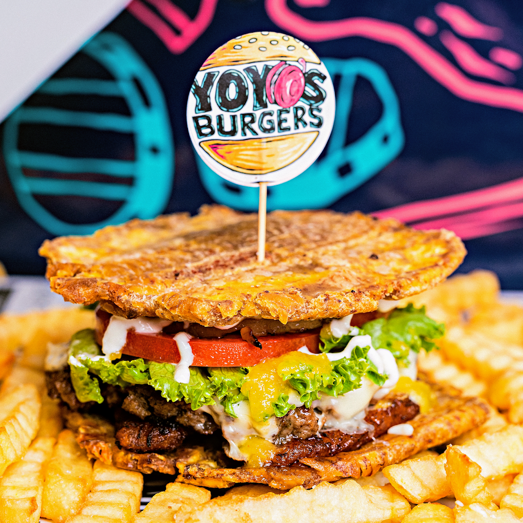Yoyo's Burgers 16090 SW 184th St, Miami, FL 33187, USA
