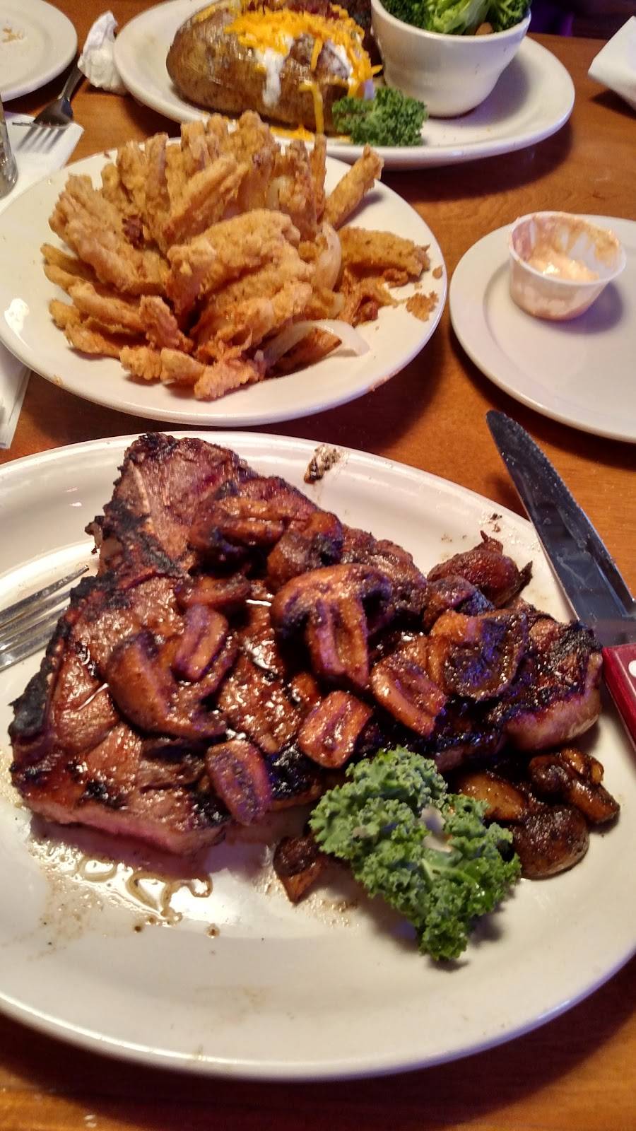 Texas Roadhouse | restaurant | 1155 Washington Pike, Bridgeville, PA 15017, USA | 4123197122 OR +1 412-319-7122