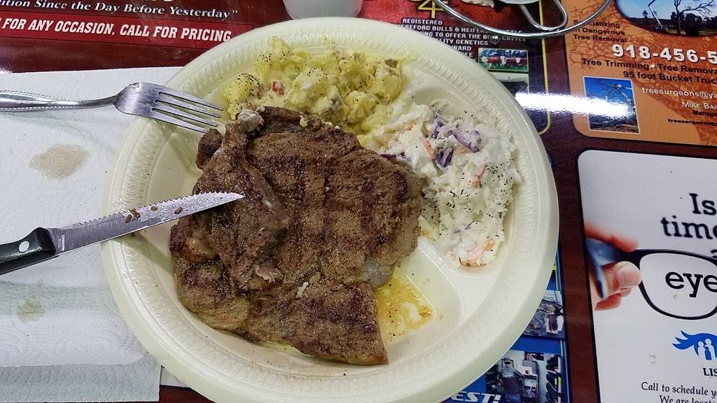 Fishs Bar B Que | restaurant | 105 E Ballentine Rd, Tahlequah, OK 74464, USA | 9184539291 OR +1 918-453-9291
