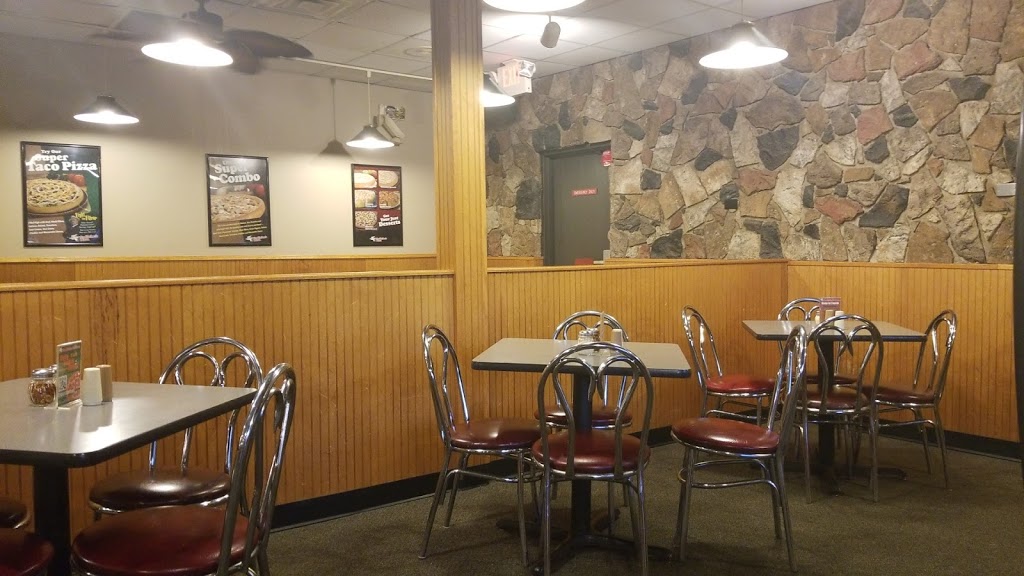 Godfathers Pizza | meal delivery | 3701 Gordon Dr, Sioux City, IA 51106, USA | 7122774240 OR +1 712-277-4240